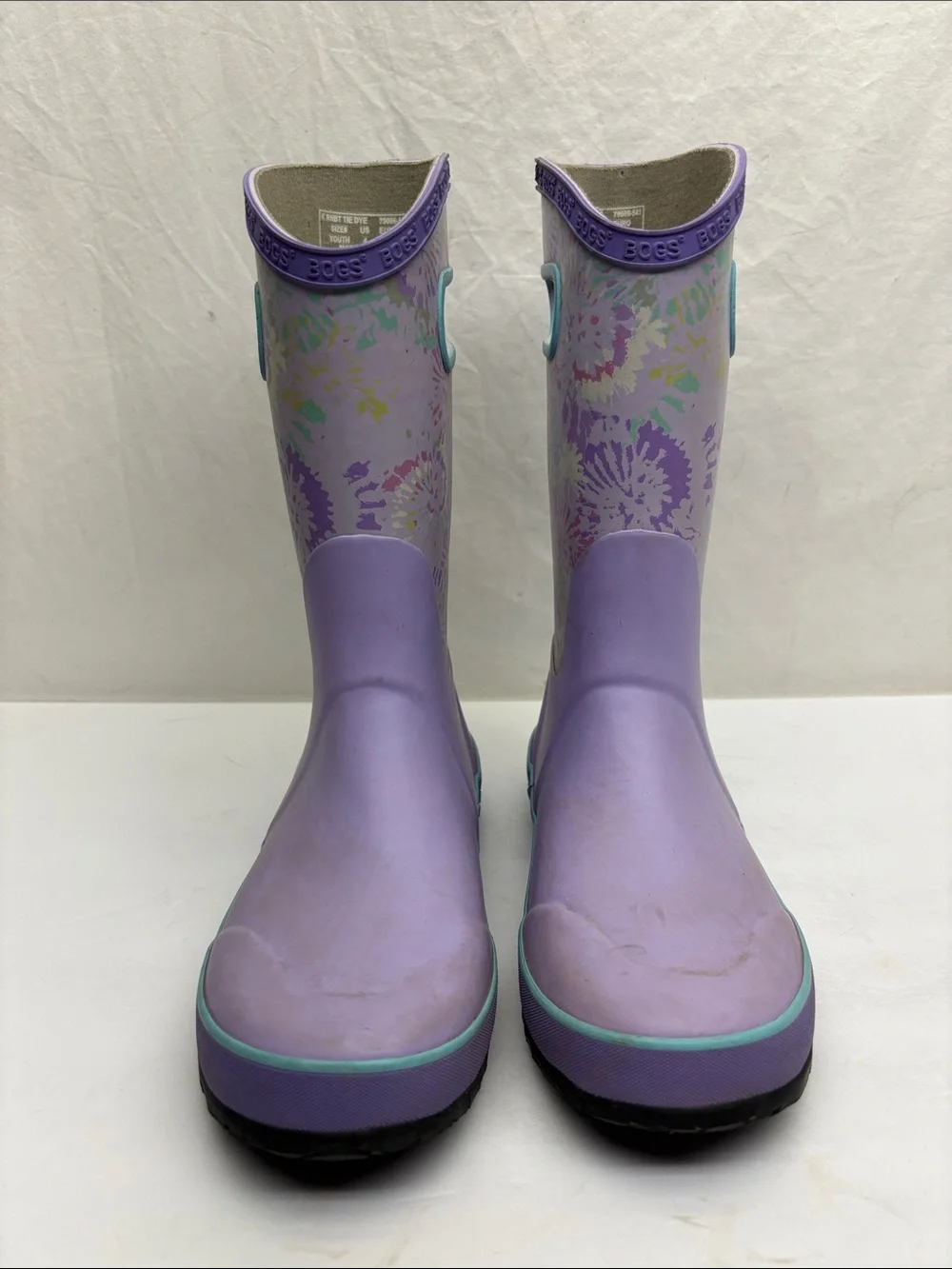Bogs Purple Floral Kids Rain Boots with Mint Trim, SZ 4 big girl 2(BA)